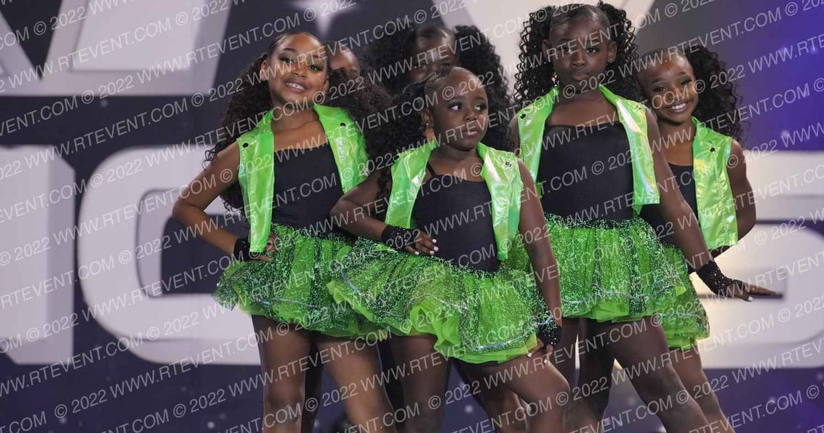 SAVAGE ROYALTY DANCE COMPANY · Fall Fest