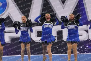 AVENAL YOUTH CHEER SENIORS