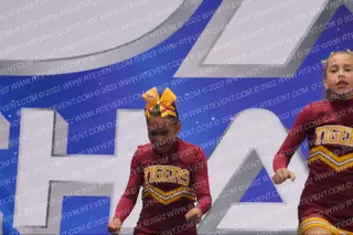 LOS BANOS TIGERS JUNIOR