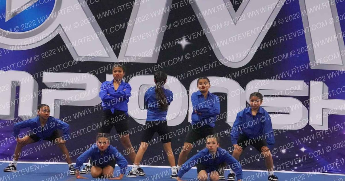 AVENAL YOUTH CHEER JUNIORS · Tri County League Championship