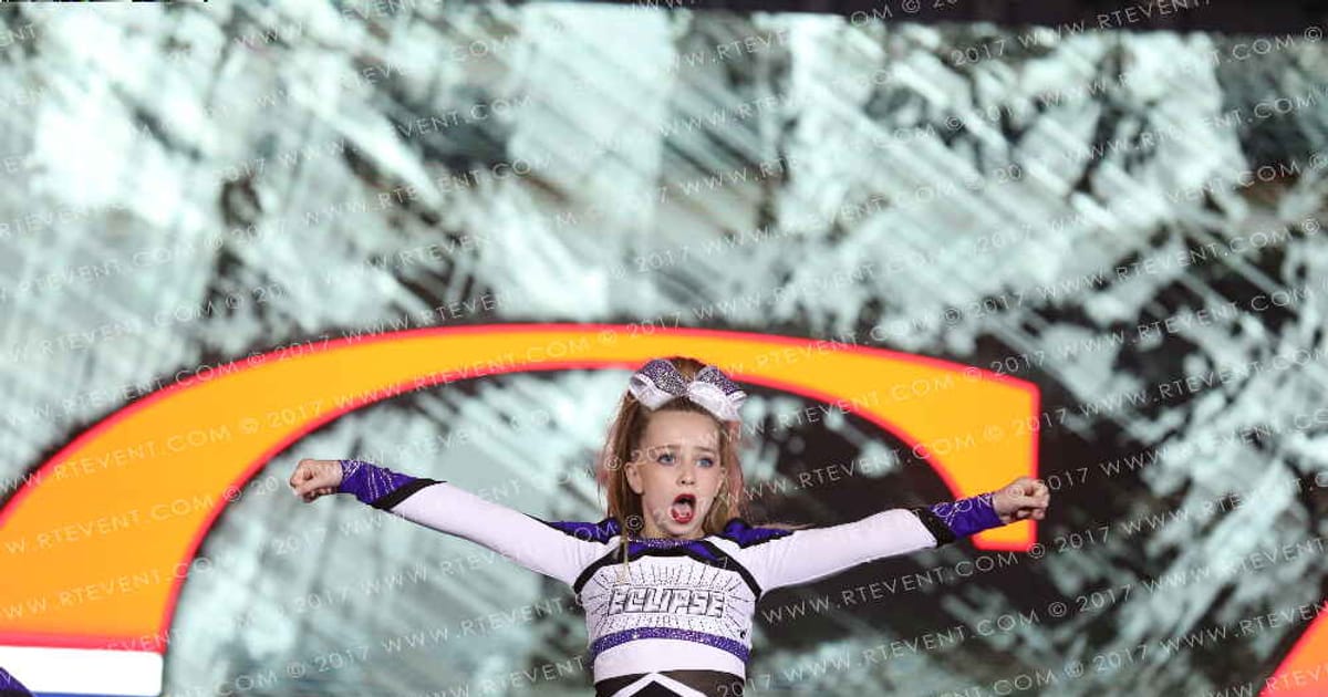 Cheer Eclipse Cosmic Rays · Fort Worth Grand Nationals DI DII