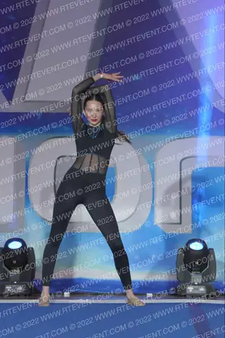 CLAYTON VALLEY CHARTER HS VARSITY POM