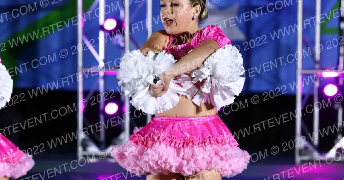 Iowa Elite Dance Team Mini Pom · Nations Choice Dance Grand and Cheer Showdown