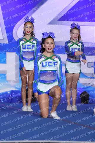 UNIVERSITY CHEER FORCE SNOW