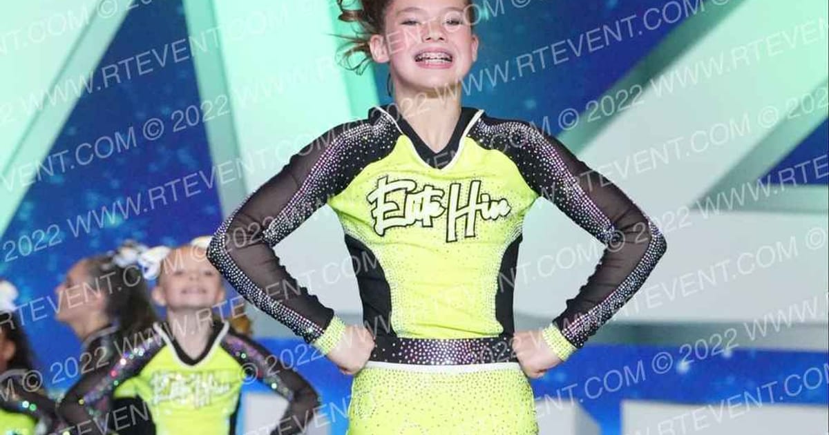 ELITE HIVE CHEER LADY REIGN · Battle at the Capitol FIXED