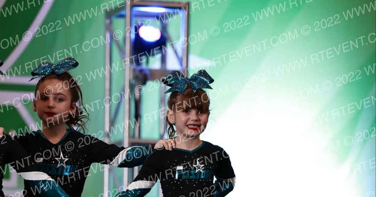 Cheer Fusion Elite Tiny Bolts · CSG Indy Challenge