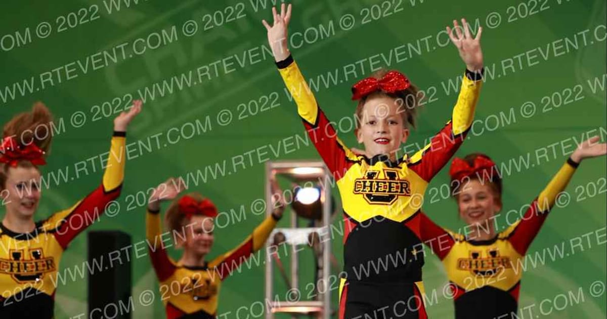 Terre Haute Cheer University HAMBURGLARS · CSG Indy Challenge