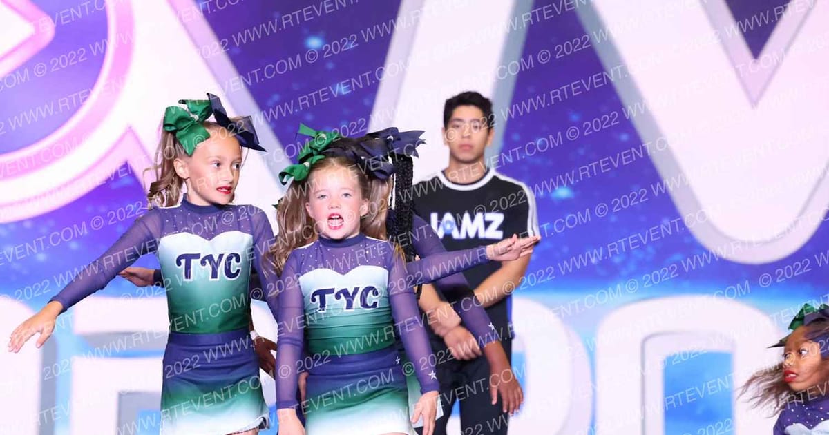 TYC MINI DIVAS · Capitol City