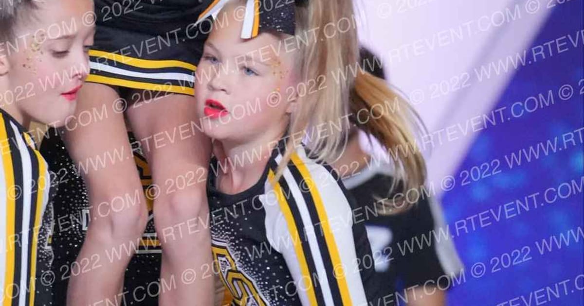 DEL ORO JR GOLDEN EAGLES PEE WEES · Capitol City