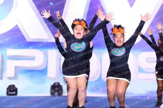 BAY AREA GATORS FLYY KIDZ CHEER