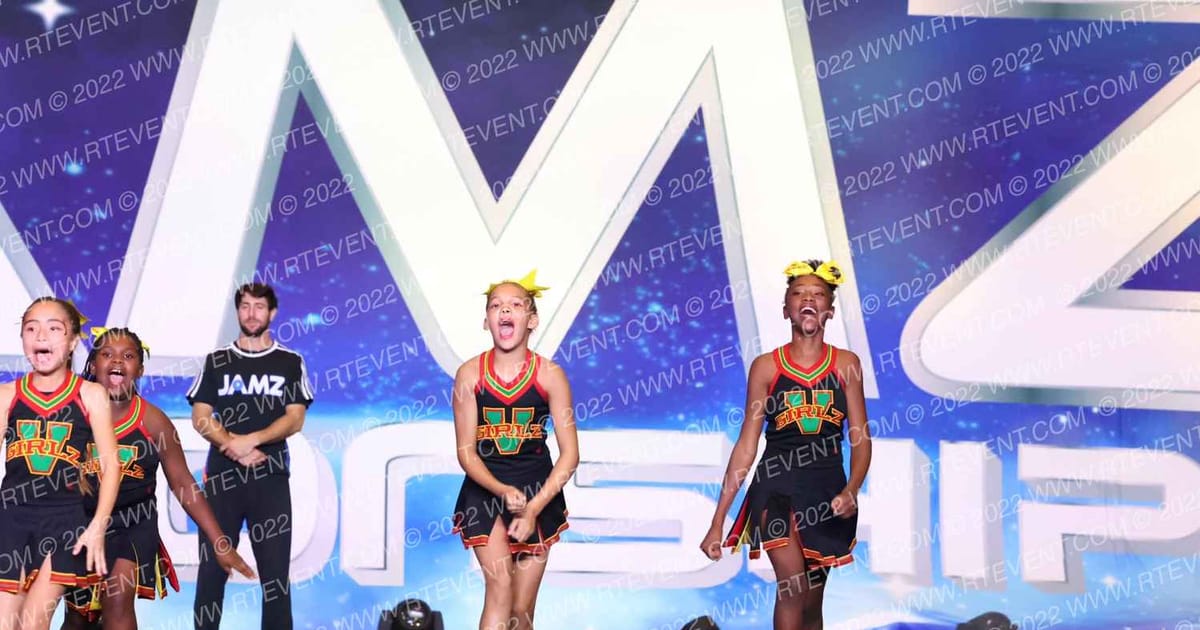 VALLEY GIRLZ YOUTH CHEER QUEENS · Capitol City