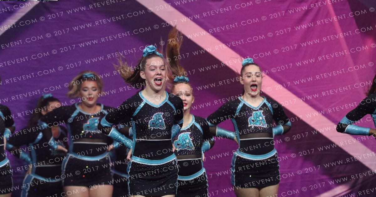 SA Academy of Cheer   Dance Teal · FC Internationals