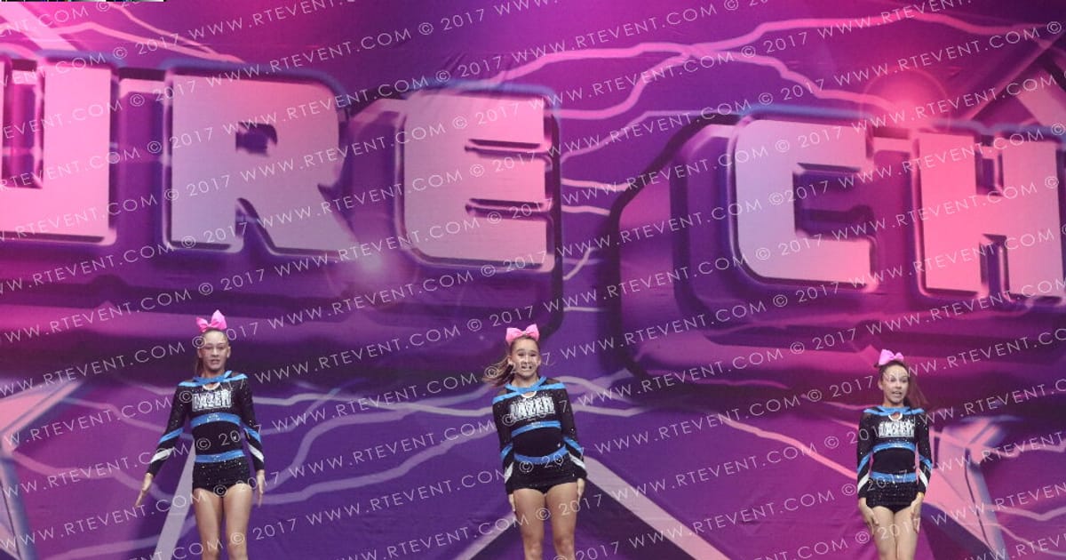 Lazer Cheer PINK · FC Internationals