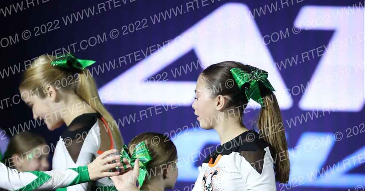 Iowa Elite Cheer - CR Revenge · Athletic Nationals St Charles