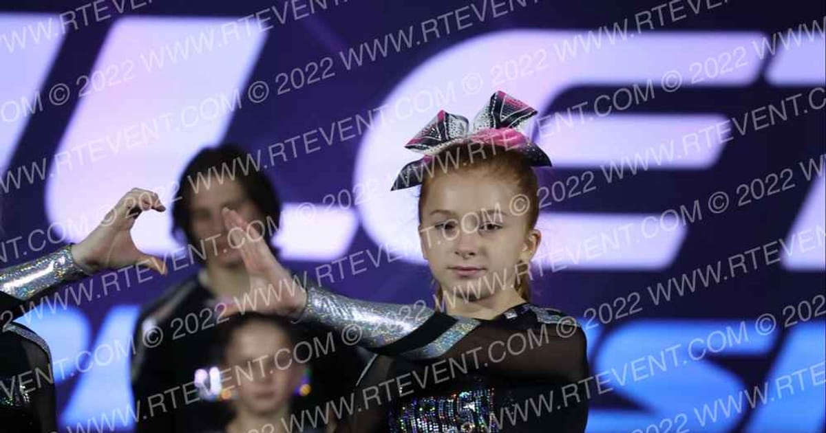 Dupo Quarterback Cheer Club Ambush · Athletic Nationals St Charles