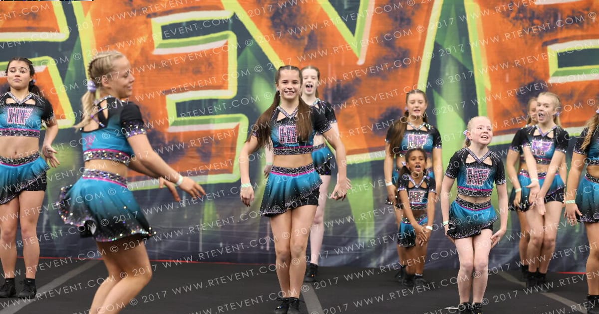 Heir Force Cheer MAJESTY · Jungle Fever
