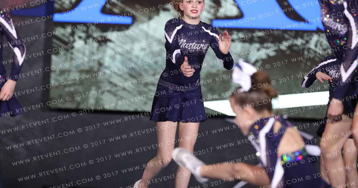 Mustang Cheer All Stars Mavericks · Fort Worth Grand Nationals DI DII