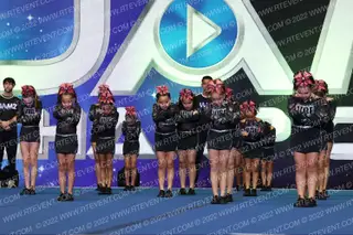 VIBE CHEER MISS REIGN