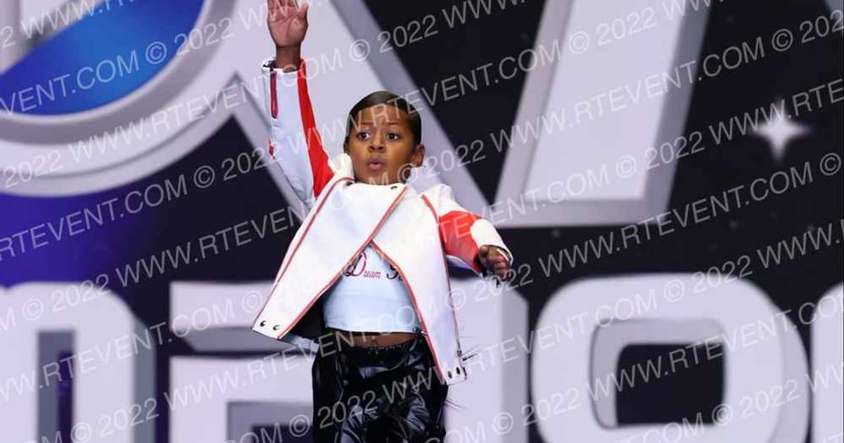 THE DREAM TEAM PANTHERS · Bid Challenge SATURDAY