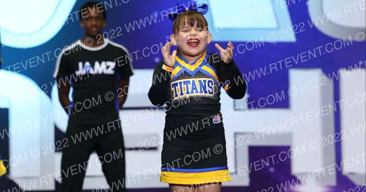 FULLERTON MITEY MITE CHEER · Bid Challenge SUNDAY