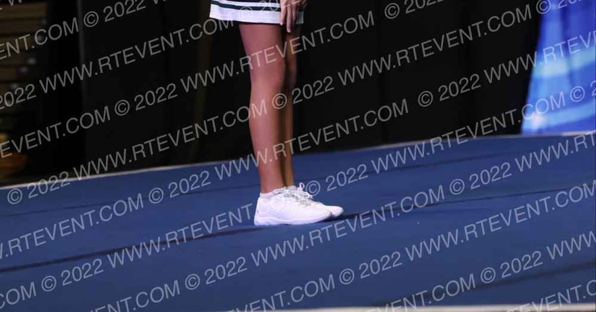 MONTEBELLO INDIANS JR  VARSITY · Bid Challenge SUNDAY