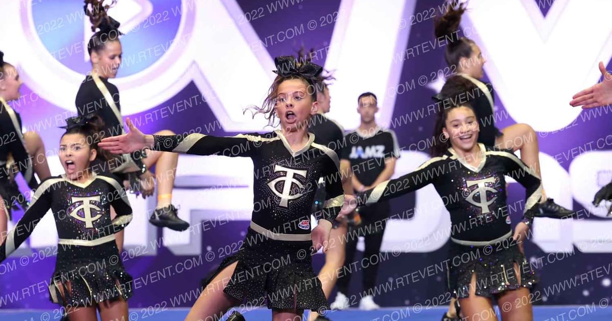 TUSTIN COBRAS VARSITY · Bid Challenge SUNDAY
