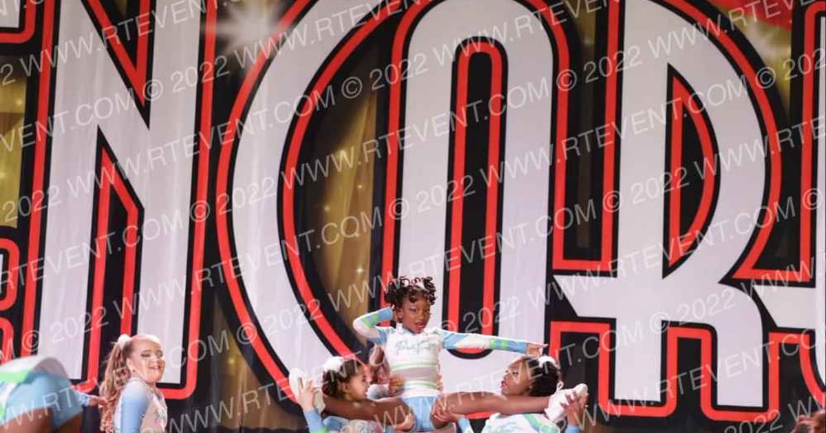 PunchFront Cheer Snow Angels · Encore Atlanta
