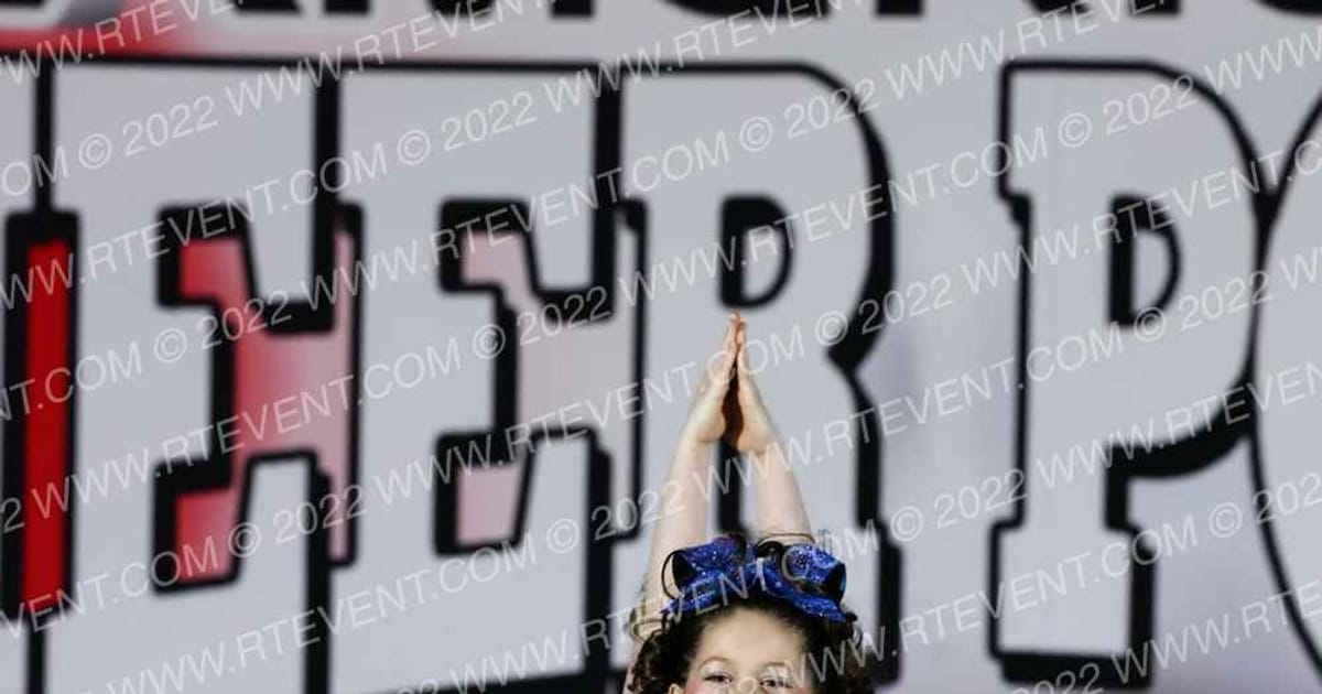 Cheer Haven All-Stars Blue Oasis · American Cheer Power Columbus