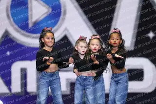 SOUTH GATE AZTECS 6U CHEER