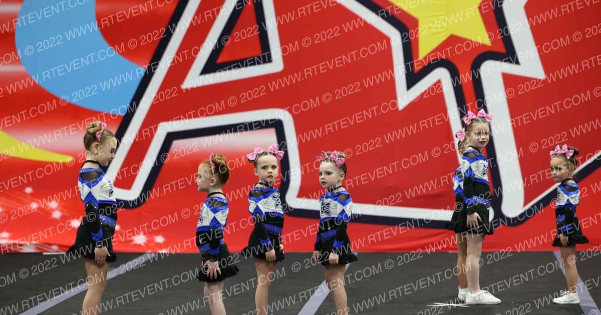 East Celebrity Elite - Hingham GLITTER GIRLS · Americas Best Springfield Challenge