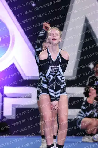 ROGUE CHEER ATHLETICS JUNIOR BANDITS