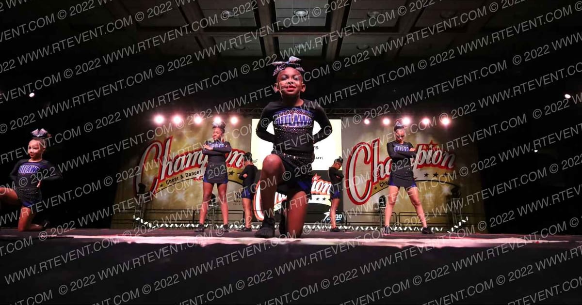 MRR Outlaws Rebels · CCD Grand Nationals CHEER
