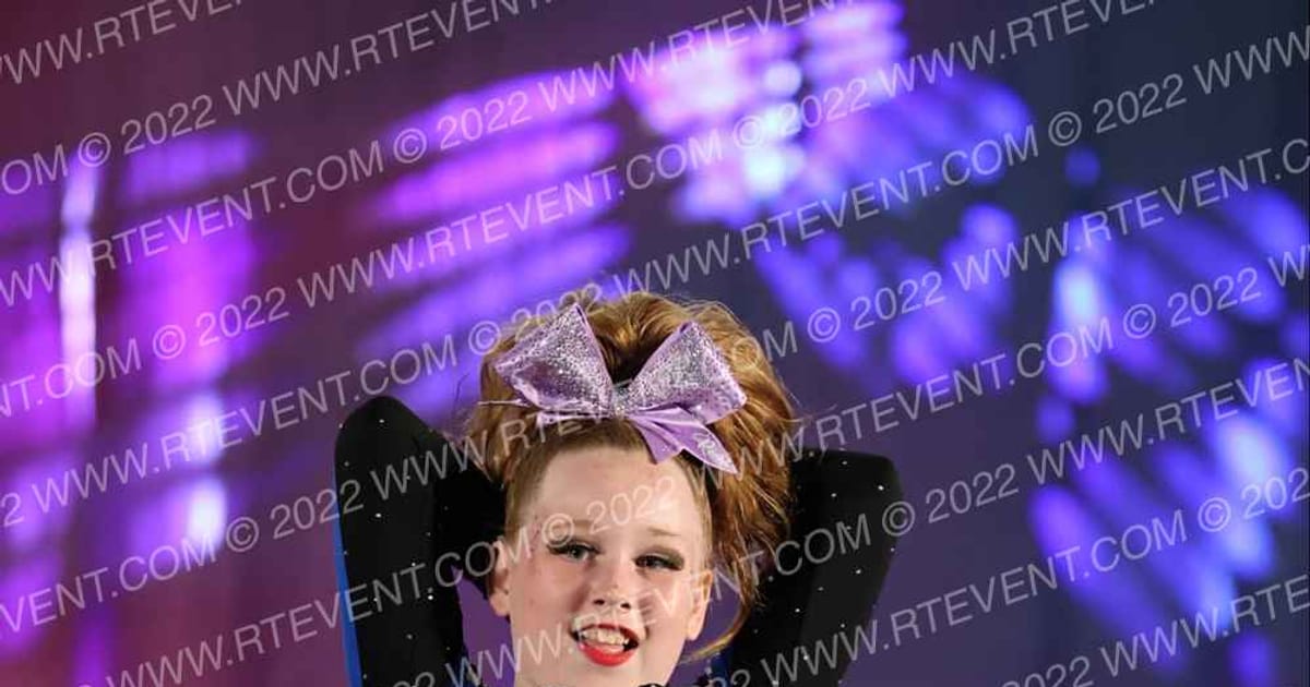 The California All Stars-Livermore J-Recon · Cheer Power Holiday Showdown Roseville