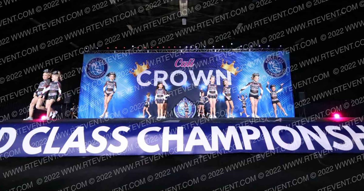 American Cheer MINI SPARKLE · Cali Crown