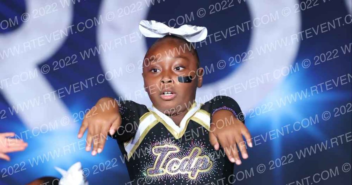 Inglewood Cheer & Dance Palace ICDP Royal Gemz · Cali Crown