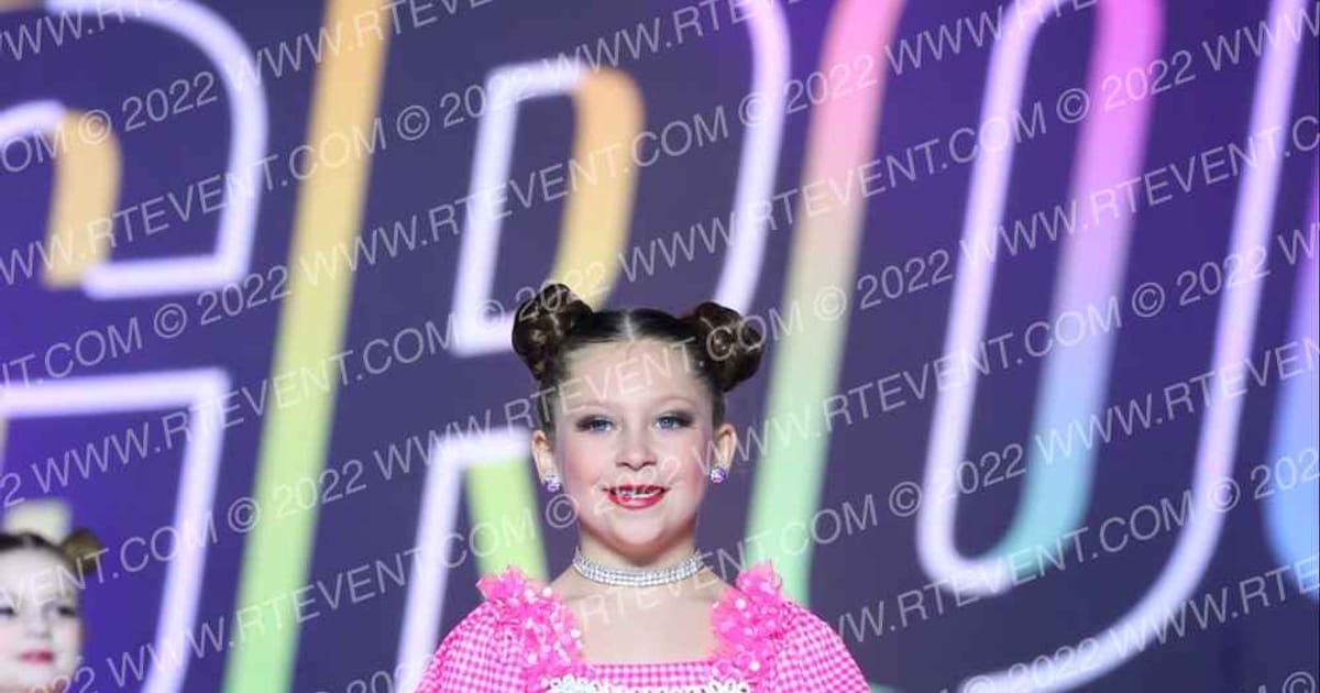 DanceWorks Mini Pom (small) · WSF Grand Nationals