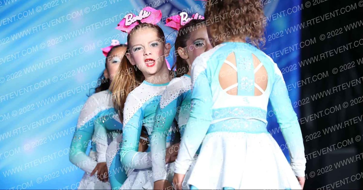 OC Elite Cheer Surfer Girls · Cali Crown
