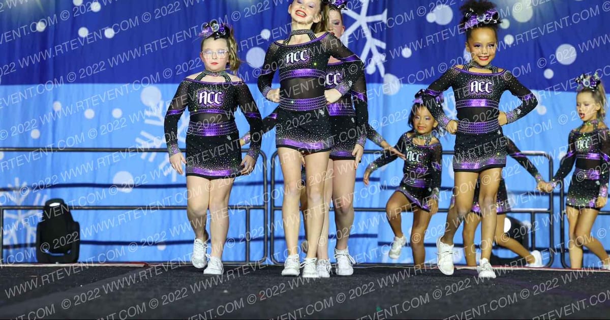 Advanced Cheer Crew Purple Ladiez · Spirit Celebration Christmas Grand Nationals