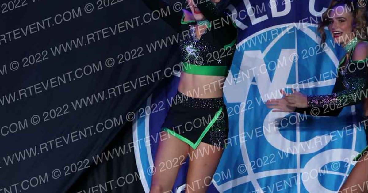 CheerForce San Diego Menace · Cali Crown