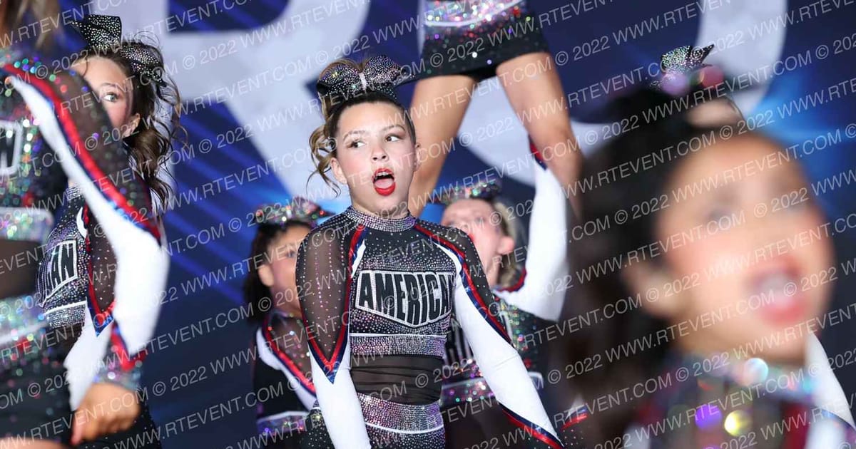 American Cheer SR BLACK · Cali Crown