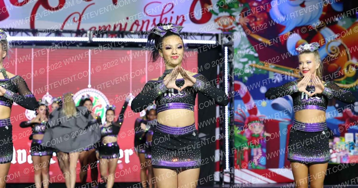 Advanced Cheer Crew ACC Senior Platinum · Spirit Celebration Christmas Grand Nationals