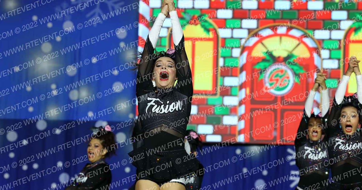 Fusion All Stars Bombshells · Spirit Celebration Christmas Grand Nationals