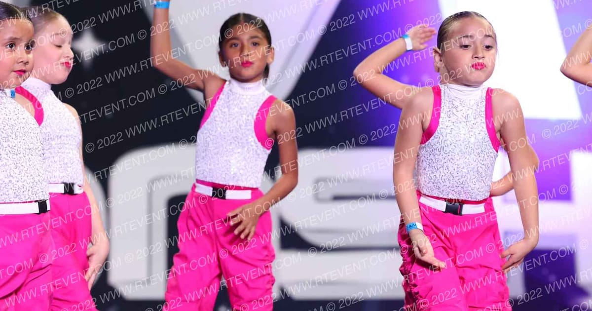 FIREBAUGH FALCON CHEER MIGHTY MITES · Adrenaline