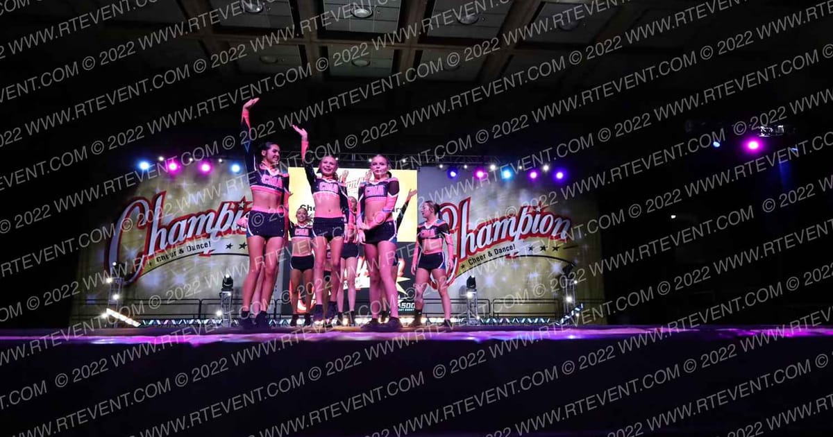 Cheer Magic All Stars Arctic Vibe5 · CCD Grand Nationals CHEER