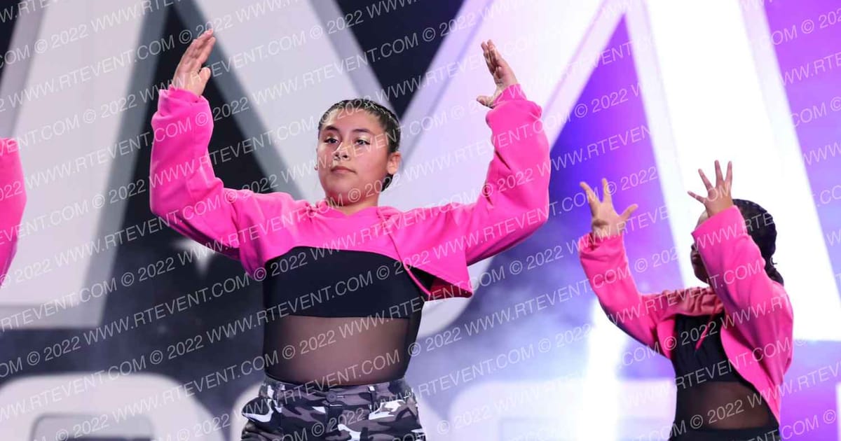 FIREBAUGH FALCON CHEER PEEWEES · Adrenaline