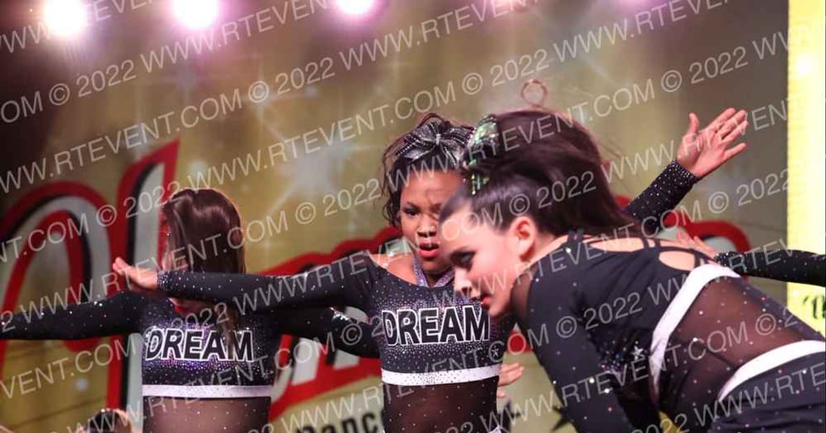 Dream Athletics SuperSonics · CCD Grand Nationals CHEER
