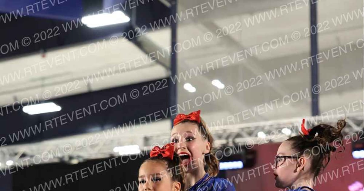 Idaho Cheer Sapphires · Cheer Power Holiday Showdown Roseville