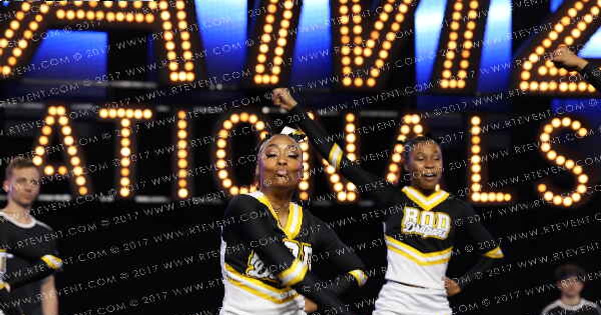 BISHOP ODOWD VARSITY DRAGONS · SCHOOL CHEER NATIONALS