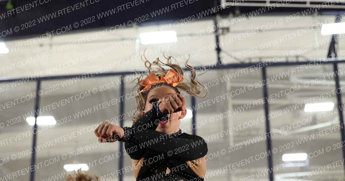 Golden Elite All Stars 2 Chains · Cheer Power Holiday Showdown Roseville