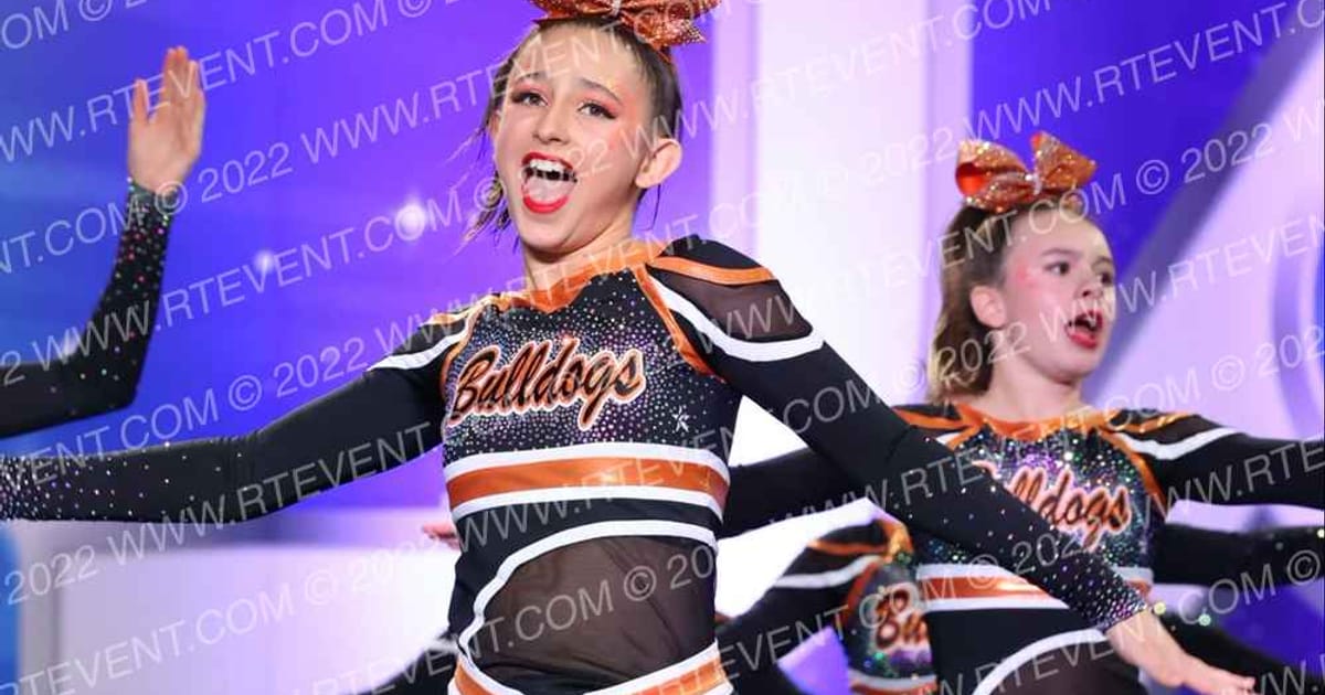 VACAVILLE JR BULLDOGS JR MIDGETS · Adrenaline